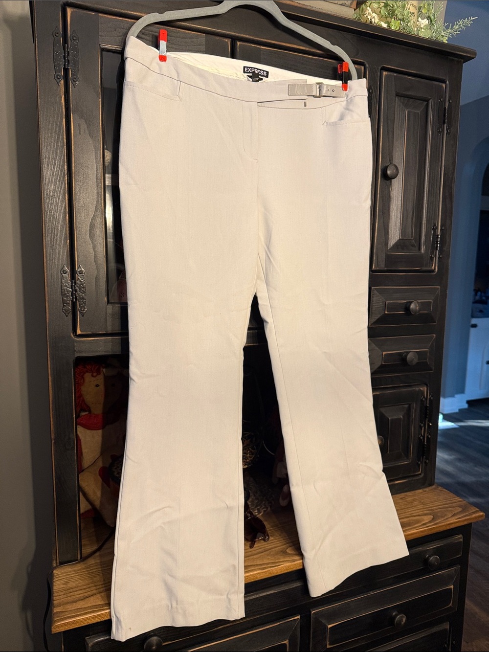 Express White Boot Cut Dress Pants with Waist Belt